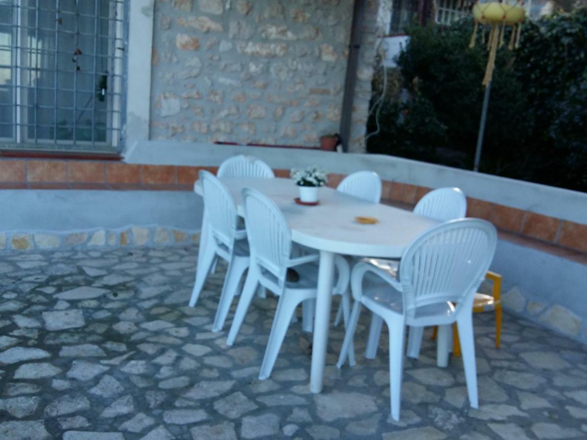 B&B La Vecchia Scuola Sonnino エクステリア 写真